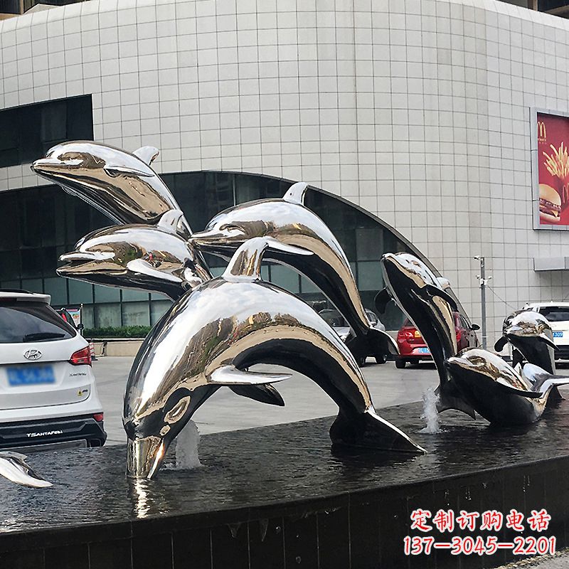 廊坊海豚雕塑点亮城市商场的不锈钢镜面水景