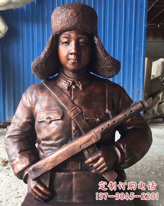 廊坊雷锋雕塑象征着无私奉献的力量