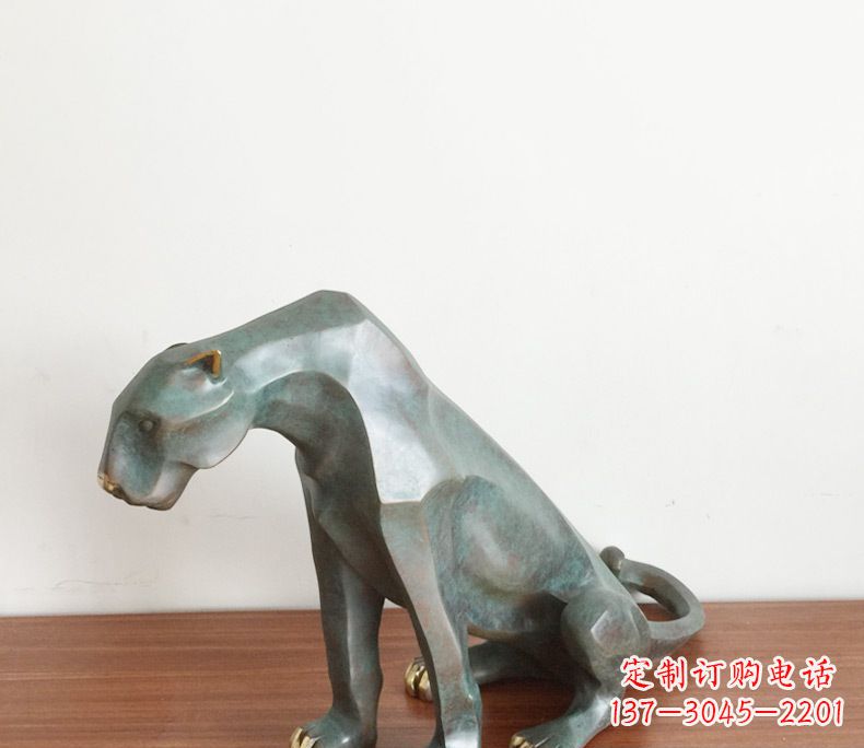 廊坊抽象豹子动物铜雕