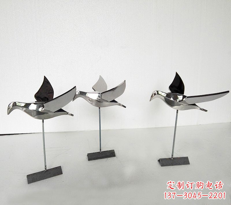 廊坊优雅的鸽子雕塑——不锈钢插件公园的精美装饰