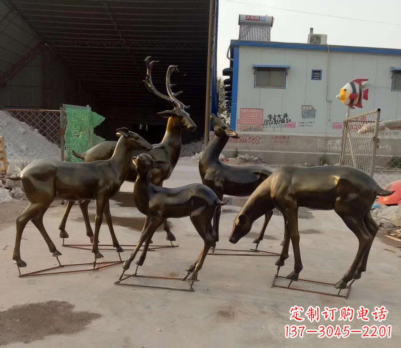 廊坊鹿雕塑抽象之美