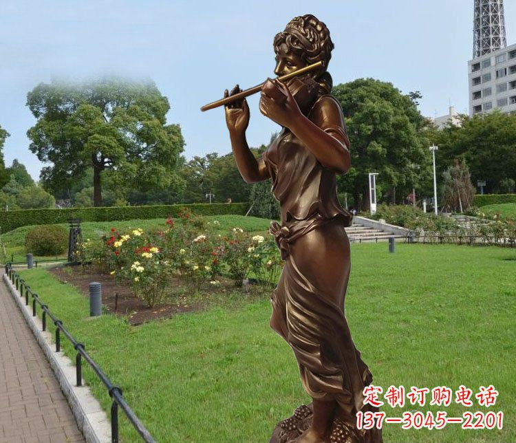 廊坊美女雕塑把美景变成静物
