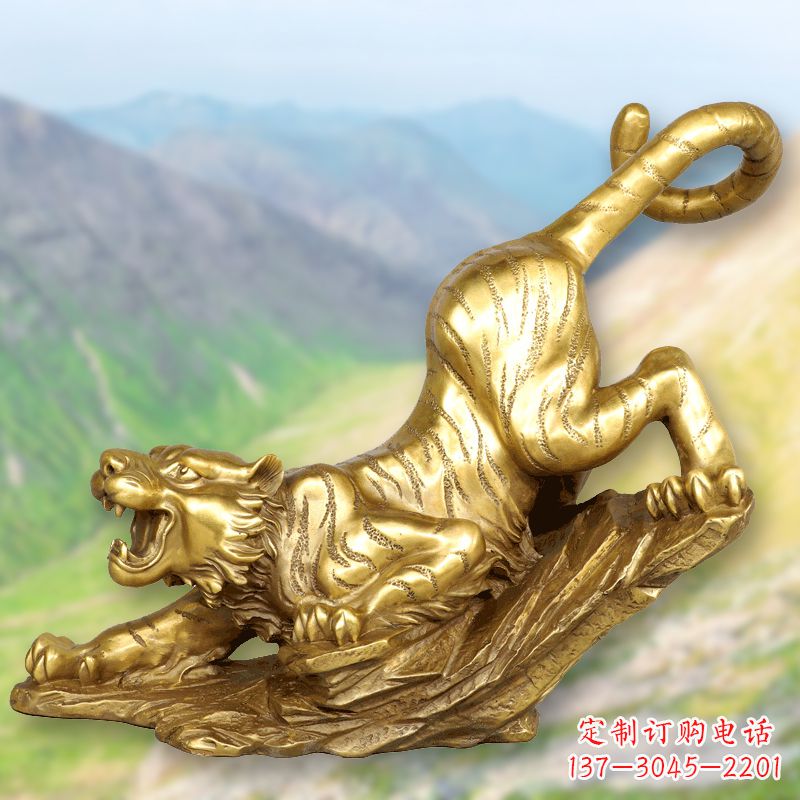 廊坊纯铜鎏金老虎下山雕塑精美动物雕塑摆件