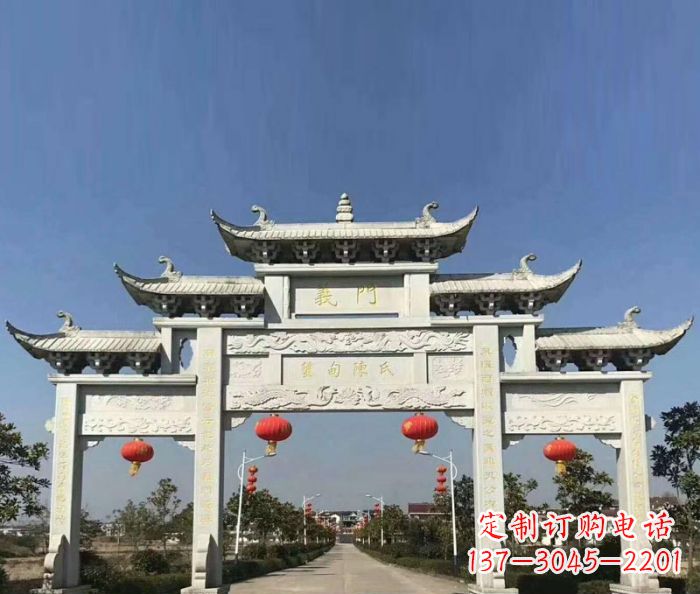 廊坊传承百年,村口牌楼雕塑的历史