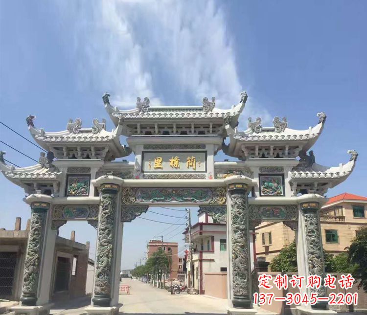 廊坊传承古老技艺 牌坊雕塑美化村庄