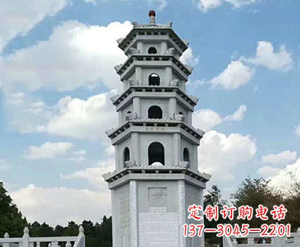 廊坊神秘的宝塔雕塑