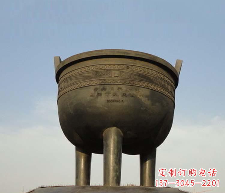廊坊大型三足香炉铜雕