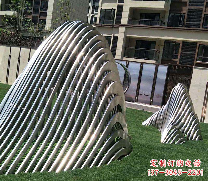 廊坊不锈钢假山雕塑——电镀之美