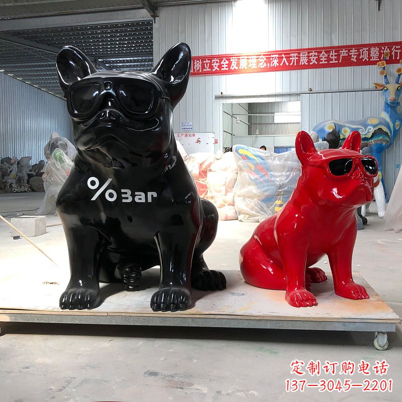 廊坊精致可爱的不锈钢斗牛犬雕塑