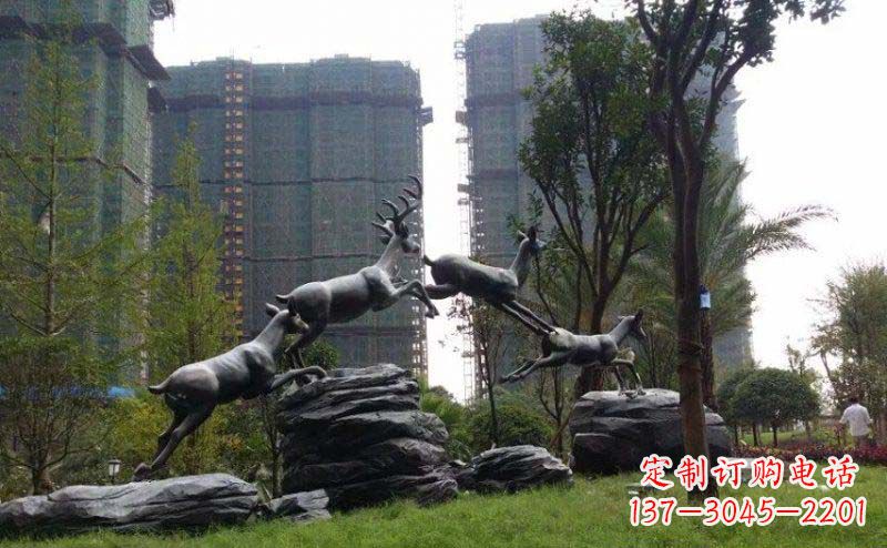 廊坊飞奔小鹿小区精美动物铜雕