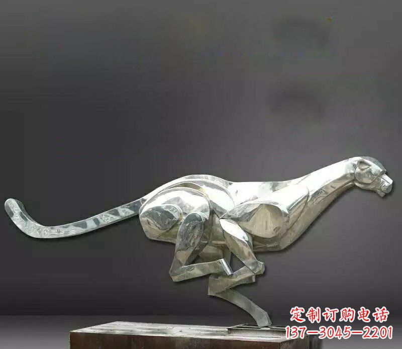 廊坊公园不锈钢奔跑的豹子动物雕塑