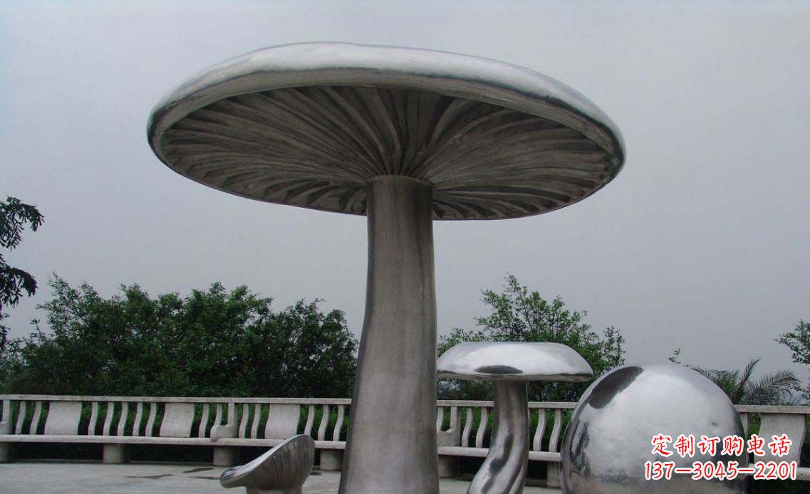 廊坊特色不锈钢凉亭雕塑