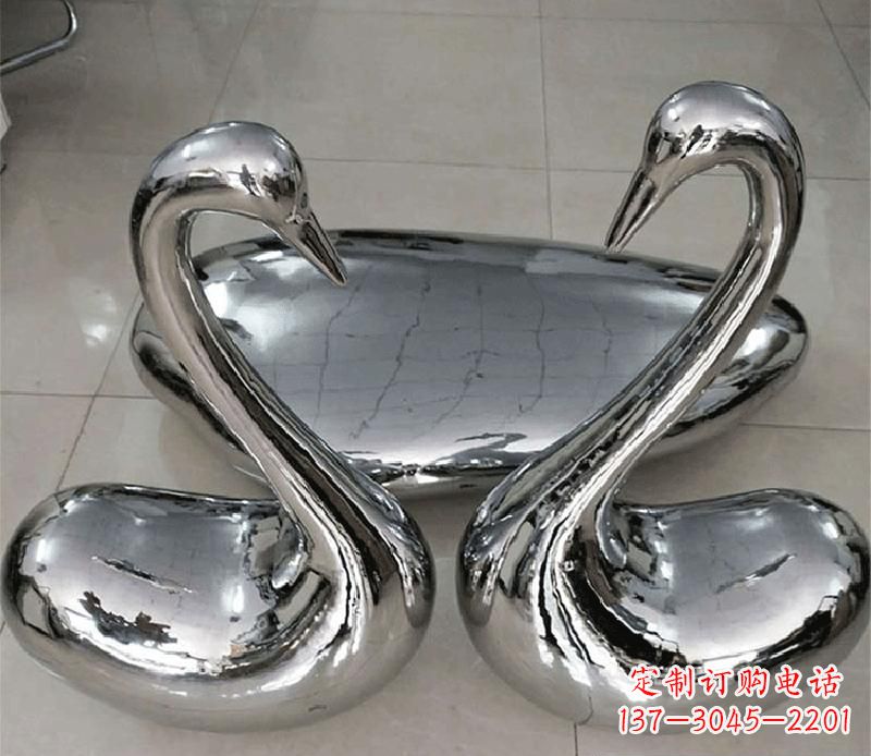 廊坊高端定制不锈钢天鹅雕塑