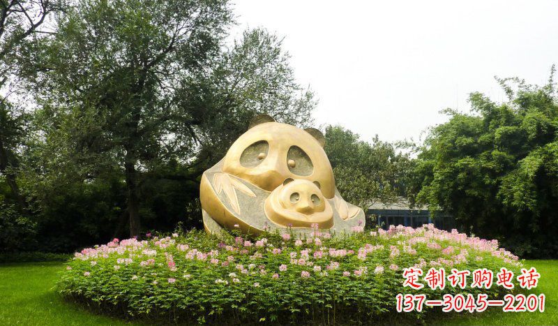廊坊熊猫雕塑 - 令公园增添无限活力