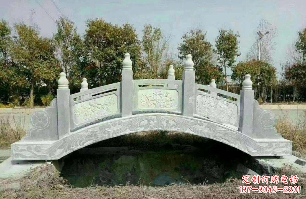 廊坊公园大理石桥雕塑