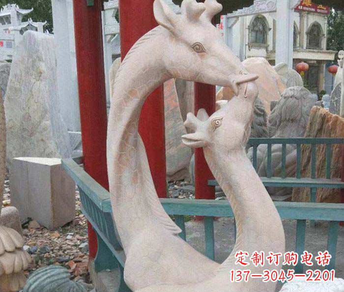 廊坊公园动物晚霞红母子鹿石雕