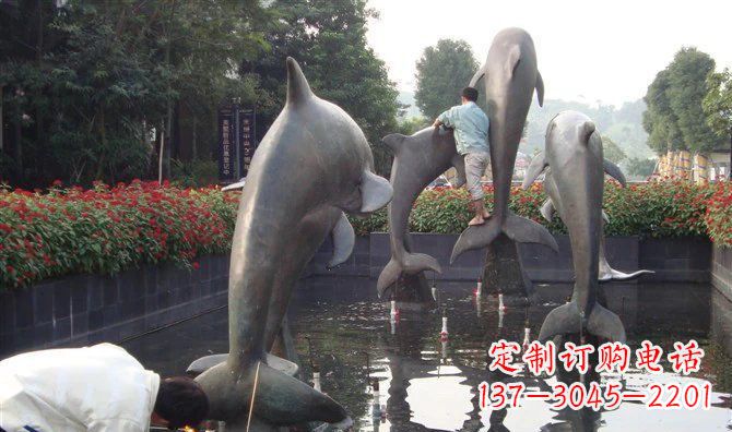 廊坊铜雕海豚——传递着海洋之美的艺术作品