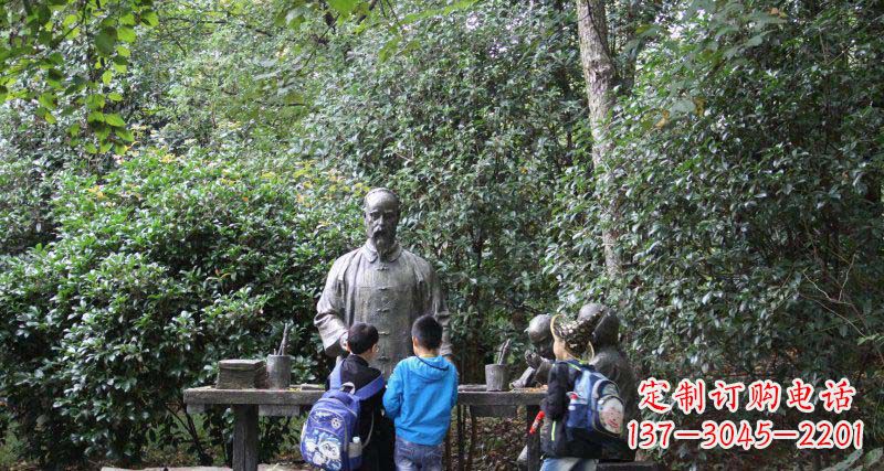 廊坊小孩领雕塑——让孩子永记知识