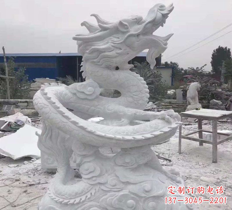 廊坊公园景区盘龙石雕