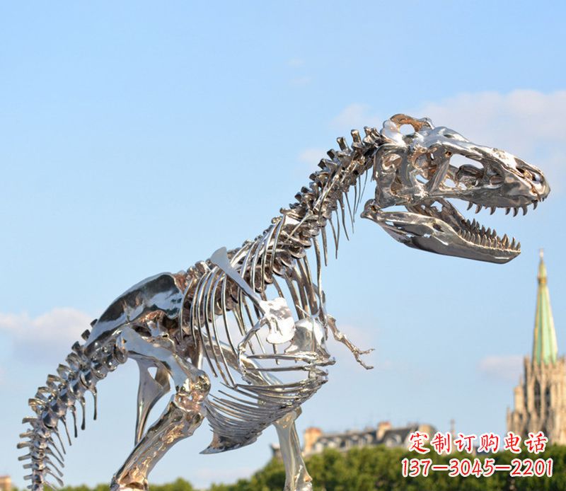 廊坊不锈钢恐龙雕塑展现自然之美