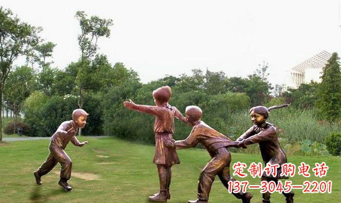 廊坊风格多变的老鹰雕塑