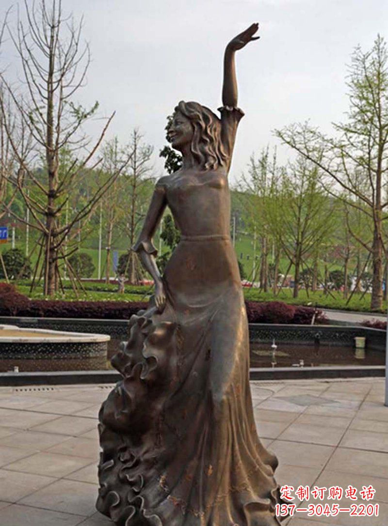 廊坊公园跳舞的女孩人物铜雕