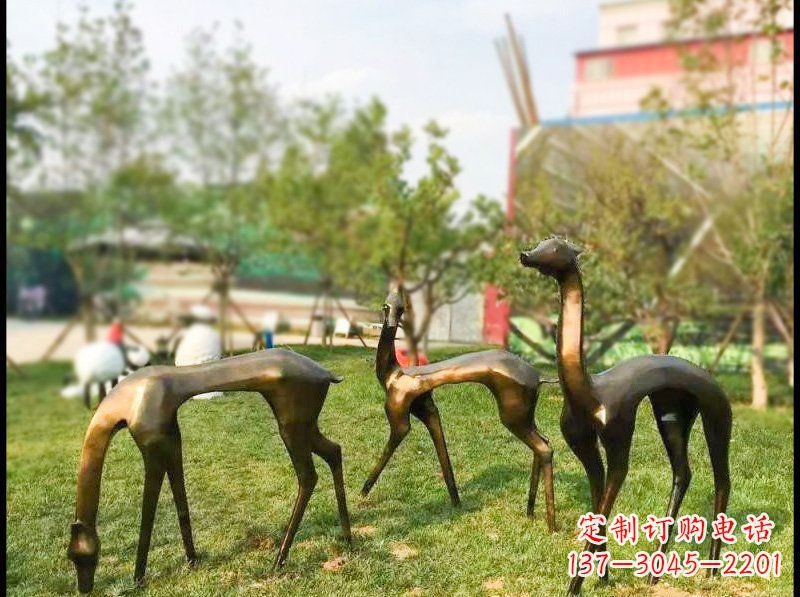 廊坊艺术欣赏——梅花鹿雕塑