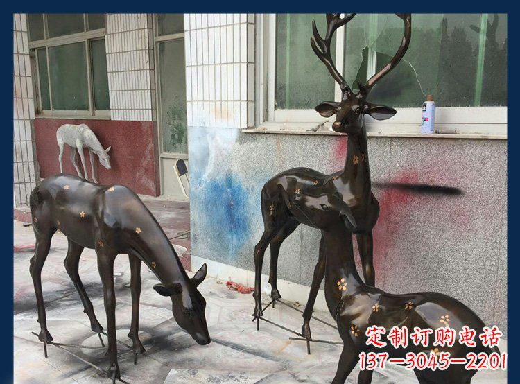 廊坊高贵优雅的梅花鹿铜雕塑