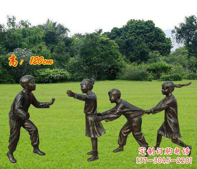 廊坊公园玩老鹰捉小鸡的儿童小品铜雕 (2)