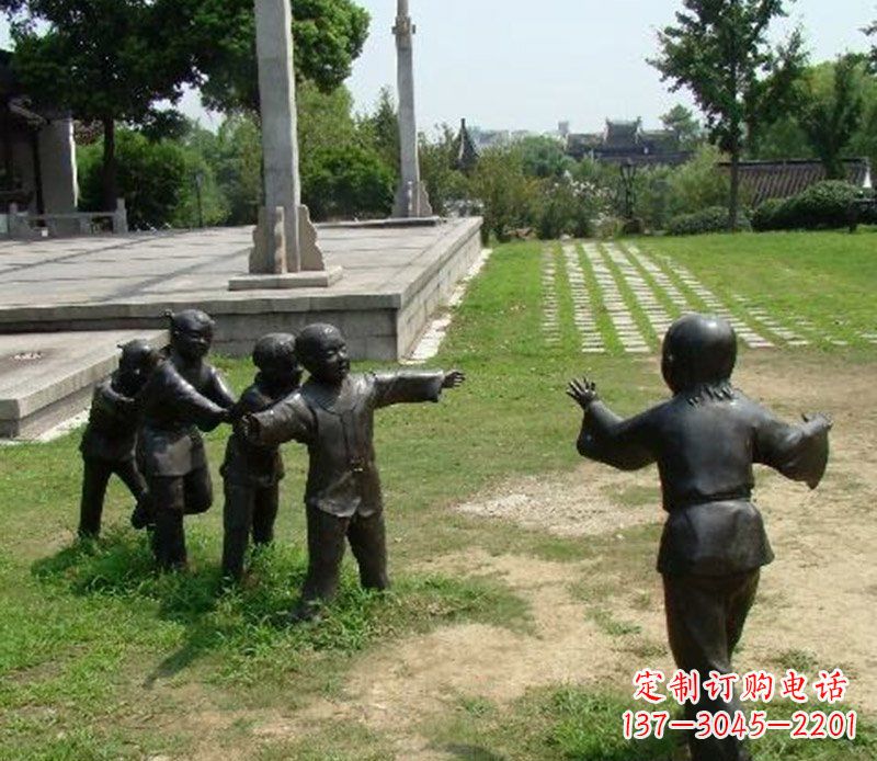 廊坊老鹰雕塑,巧妙玩耍、永记美好