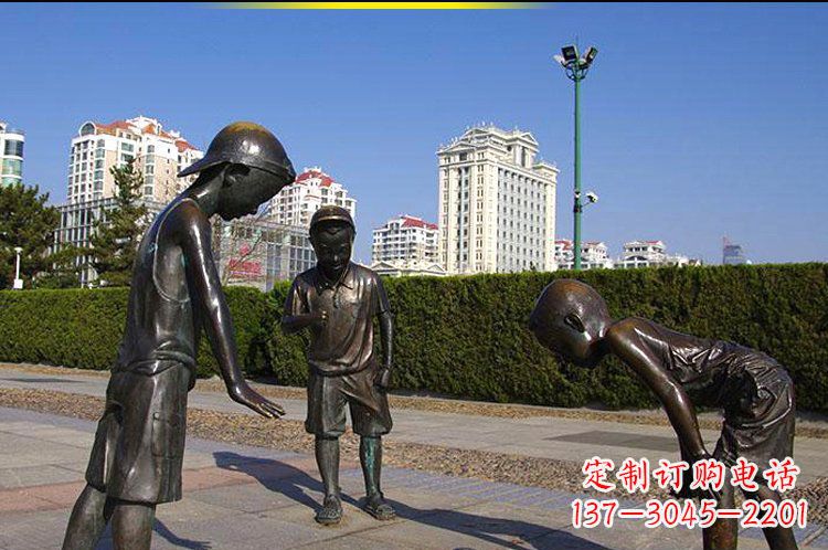 廊坊玻璃钢陀螺雕塑