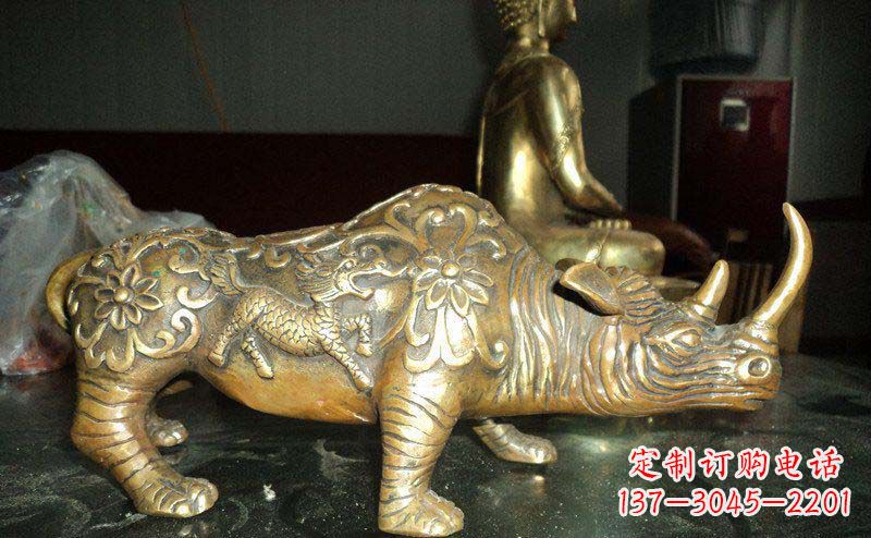 廊坊中领雕塑犀牛铜雕