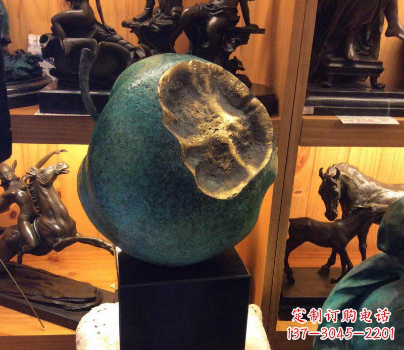 廊坊铜质可爱苹果雕塑