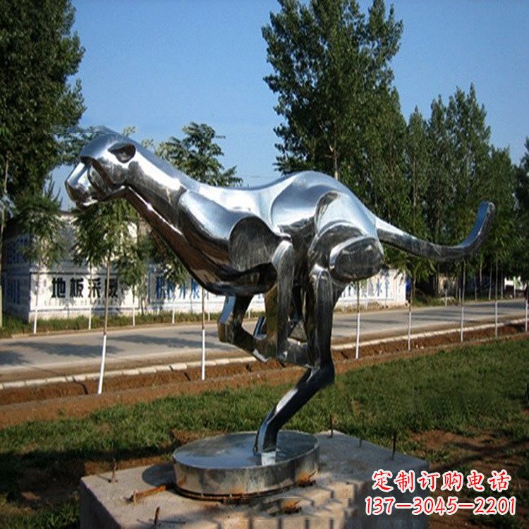 廊坊活泼可爱的袋鼠拉丝不锈钢雕塑