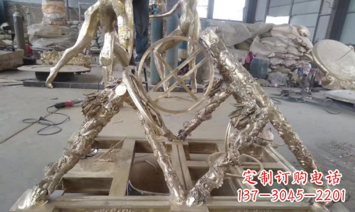 廊坊“百年古董浑天仪铜雕,让古典美触手可及”