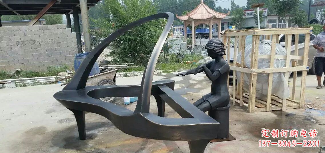 廊坊广场抽象弹钢琴景观铜雕