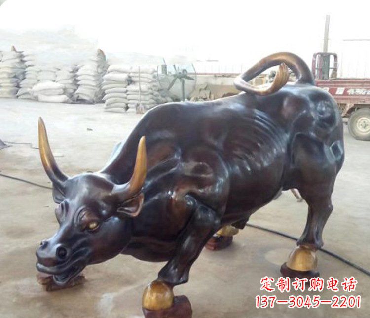 廊坊广场华尔街牛玻璃钢仿铜动物雕塑