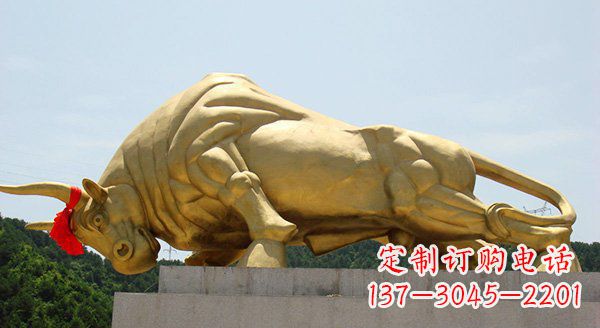 廊坊广场黄铜奔牛铜雕