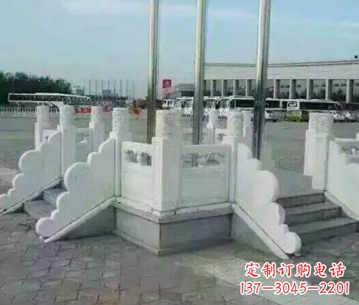 廊坊中领雕塑提供绚丽升旗台石雕,一种标志性的…