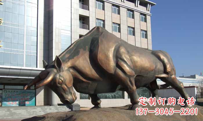 廊坊拓荒牛铜雕塑——将历史传承到现代