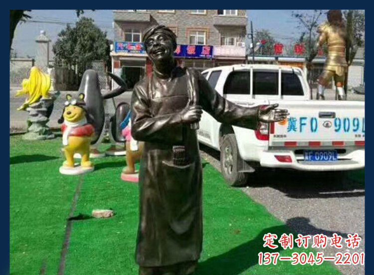 廊坊广场铜雕店小二人物雕塑 (2)