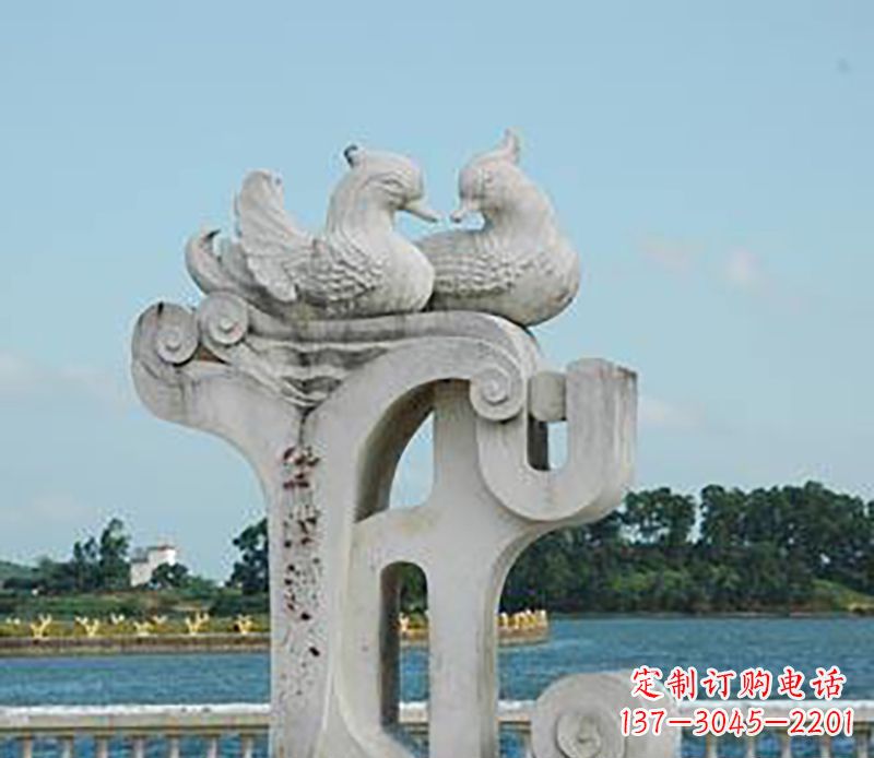 廊坊海边石雕鸳鸯景观是由中领雕塑提供的一种非…