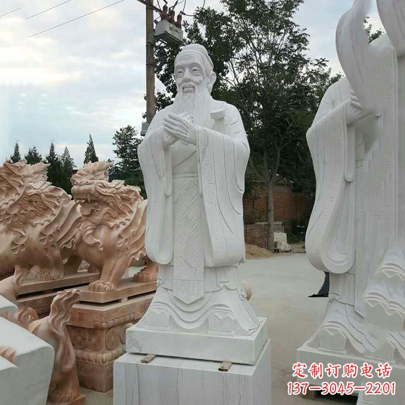 廊坊海外的孔子雕像——展示中国文化的象征