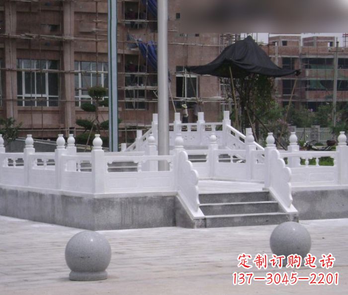 廊坊汉白玉校园升旗台石雕