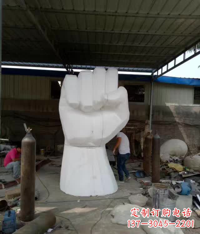 廊坊中领雕塑推出户外不锈钢拳头雕塑