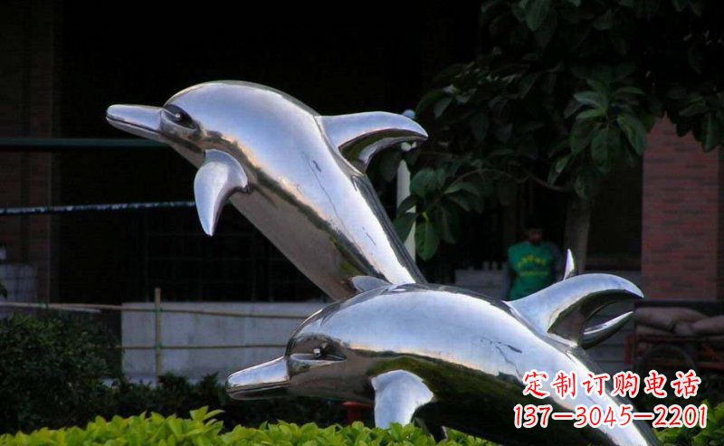 廊坊彰显自由灵动的不锈钢跳跃海豚雕塑