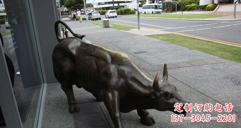 廊坊街边牛动物铜雕