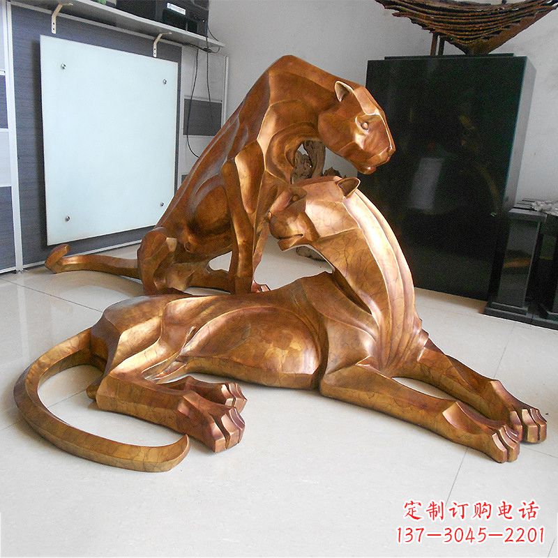 廊坊草坪广场商场十二生肖铜雕豹塑