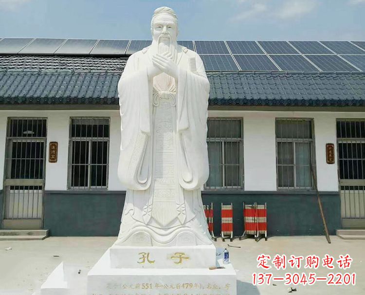 廊坊孔子伸舌头的雕像