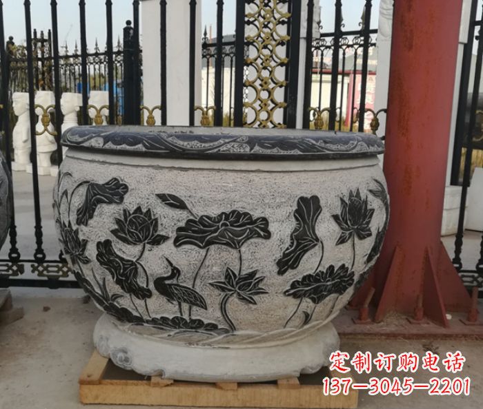 廊坊中领雕塑是一家专业的雕塑定制厂家,提供各…